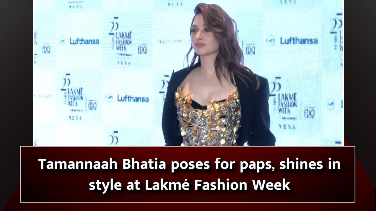 Tamannaah Bhatia poses for paps, shines in style at Lakme Fashion Week