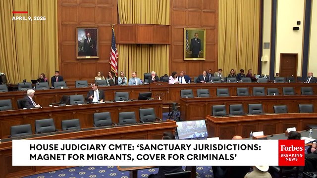 'No, They're The Threat': 'Chicago Flips Red' VP Decries Democrats Over Illegal Immigration Crisis