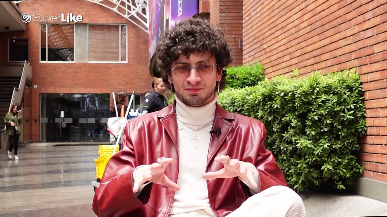 Duplat presenta ‘Chicas VIP’: una nueva etapa marcada por la observación social