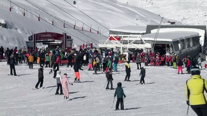 ثلوج الربيع تعيد فتح مناطق التزلج في فرنسا