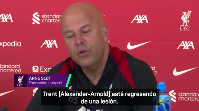 Slot, enigmático sobre Alexander-Arnold: Veremos qué depara el futuro
