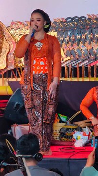 Suaranya the best, nyanyi nada tinggi tetap halus