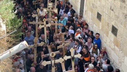المسيحيون يحيون يوم الجمعة العظيمة في القدس القديمة
