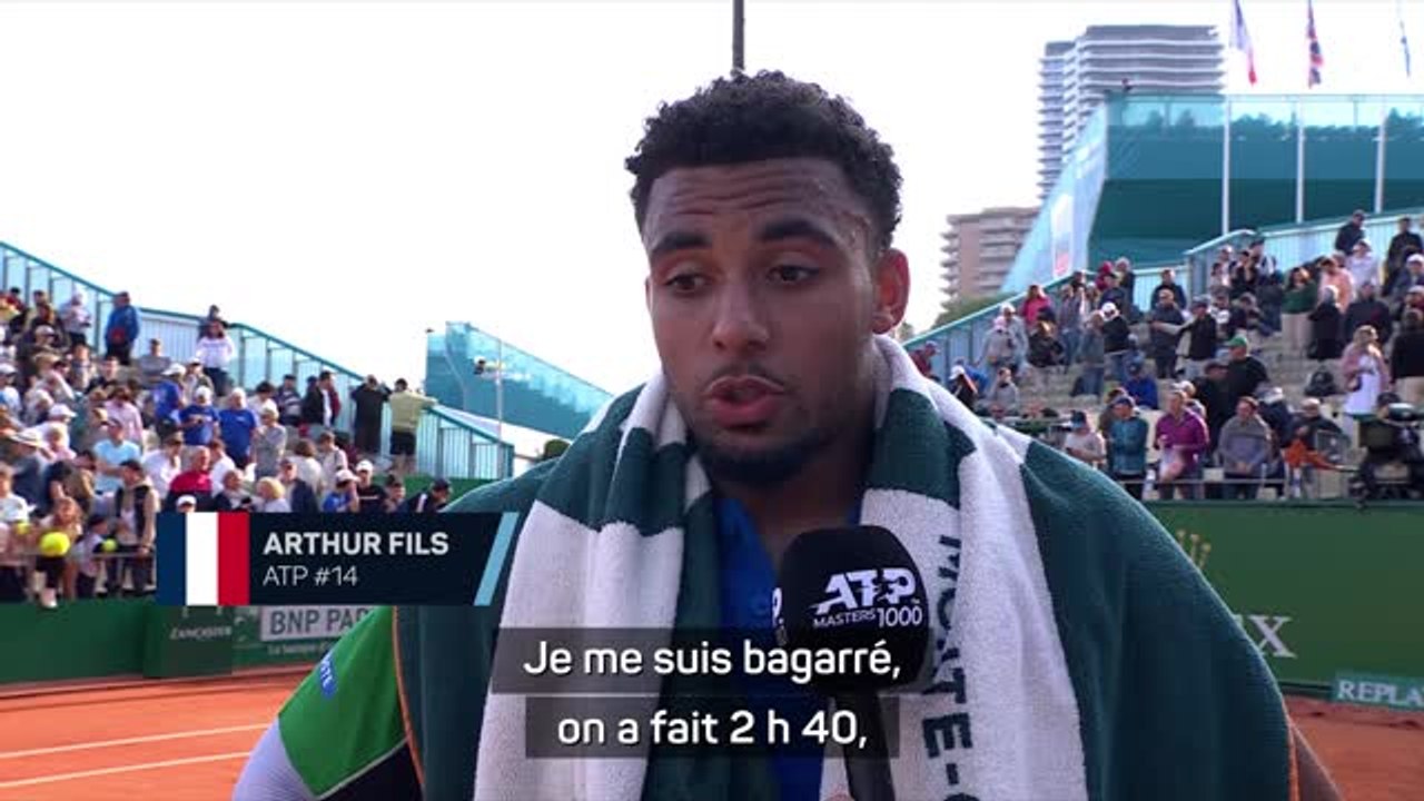 Barcelone - Fils très content d’être sorti vain...