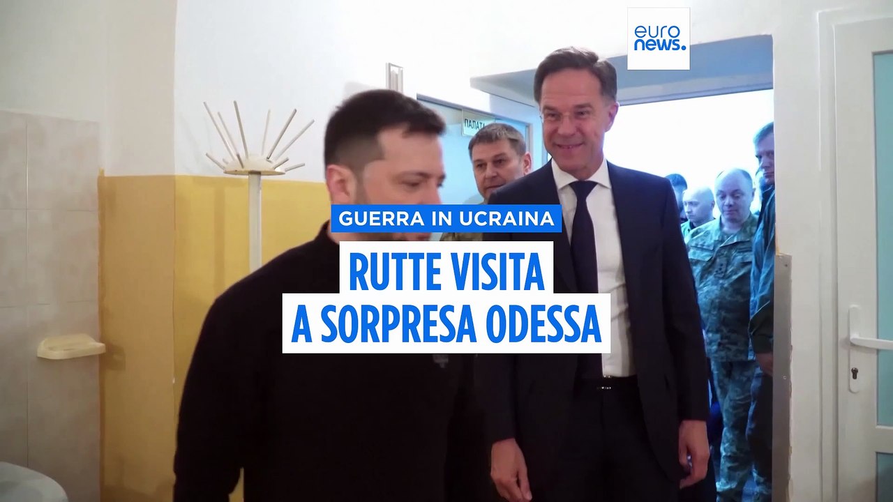 Ucraina, il segretario della Nato Mark Rutte in visita a Odessa con il presidente ucraino Zelensky