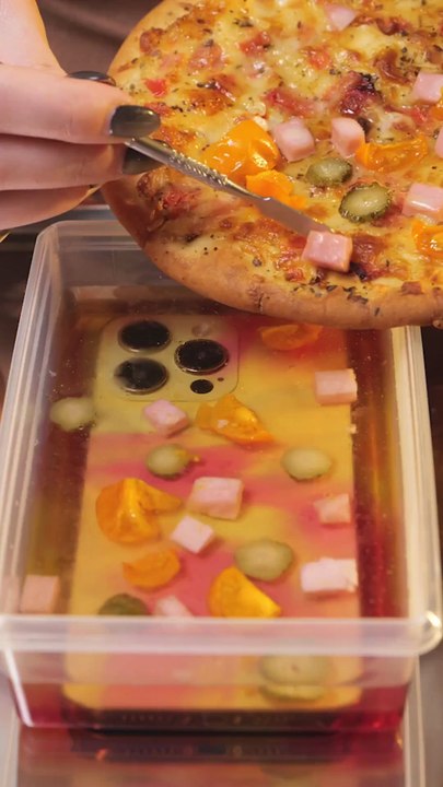 How would you like a new DIY phone case? Wait, is that pizza?