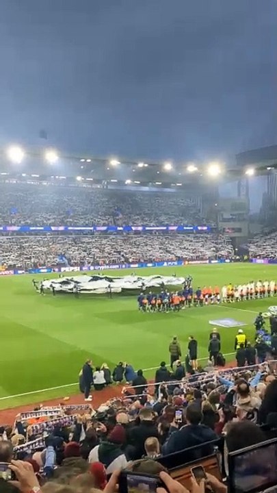 Momen salah setel lagu di laga Aston Villa vs PSG. Harusnya anthem UCL, malah UEL.