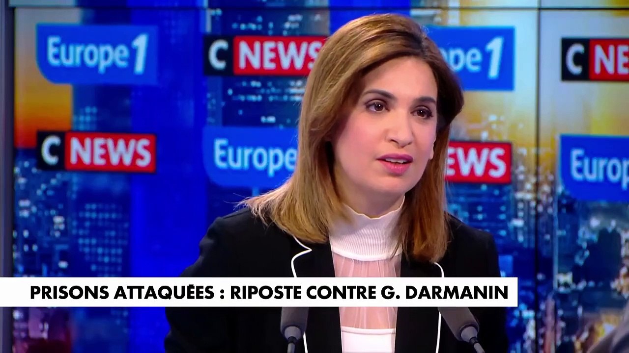 «Nous mettons en place un régime carcéral inédit semblable à la loi anti mafia en Italie et nous créons des prisons qui n'ont jamais existé en France» affirme Gérald Darmanin