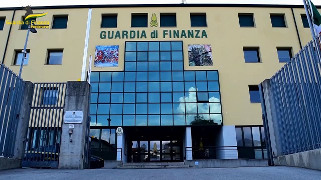 GdiF PORDENONE: SMANTELLATA RETE DI SPACCIO. ARRESTATO, CON 205 GRAMMI DI COCAINA, UN CITTADINO AFGANO. DENUNCIATI ALTRI 3 SPACCIATORI. RICOSTRUITE OLTRE 130 CESSIONI DI HASHISH. (16.04.25)