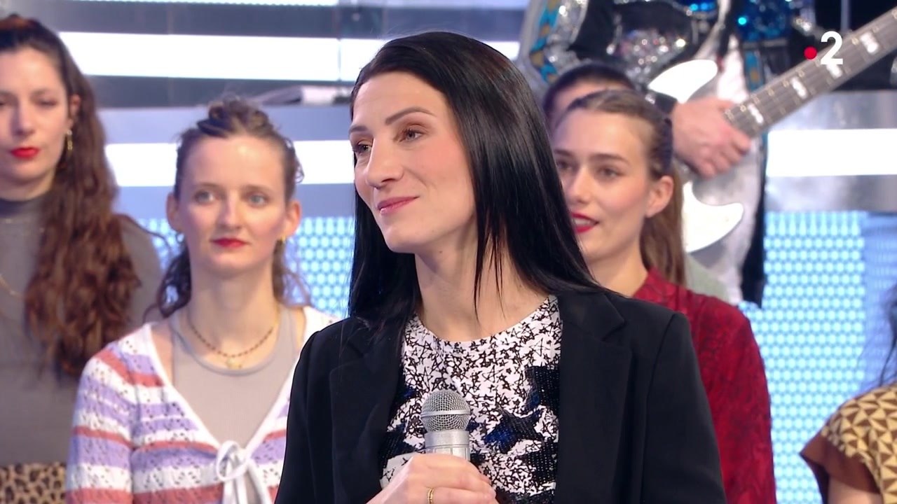 N’oubliez pas les paroles : cette passion secrète que la Maestro Natacha avait cachée