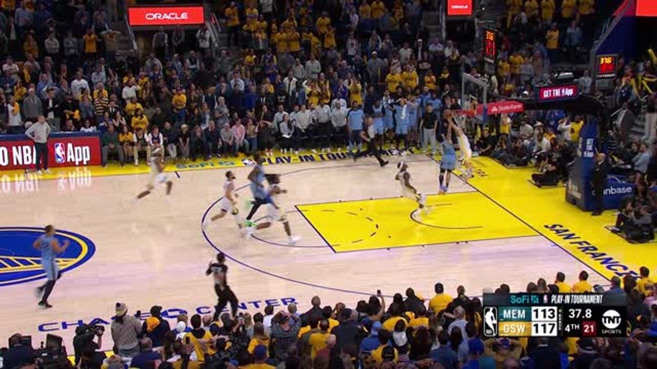 Podziemski comes in clutch with huge block