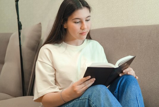 Littérature scandinave : ce thriller psychologique en pleine nature, disponible en poche, vient d'être sacré « meilleur polar de 2025 »