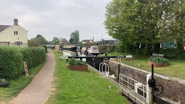 Bridgwater and Taunton Canal FB Live