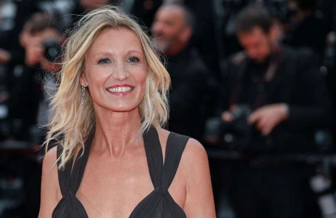 « C’était l’enfer » : Alexandra Lamy revient sur la médiatisation de son couple avec Jean Dujardin