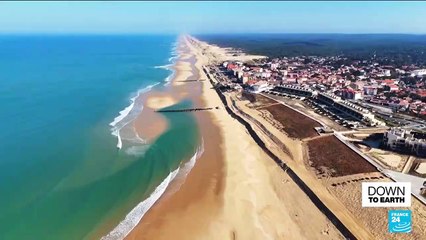 Oceans vs cities: France's beaches are shrinking