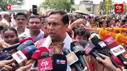 সকলোকে মন্ত্ৰমুগ্ধ কৰি একেলগে তিনি সহস্ৰ বিহুৱা-নাচনীয়ে কঁপালে অসমৰ এক ঐতিহাসিক ঠাই