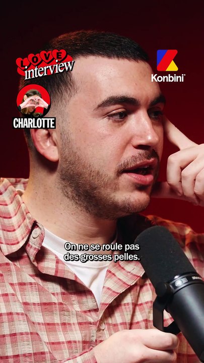 La symbolique du premier bisou, ses premières chansons d’amour, la signification d’un "je t’aime", ses langages d’amour, son pire date : on a passé un moment intime avec Charlotte Cardin