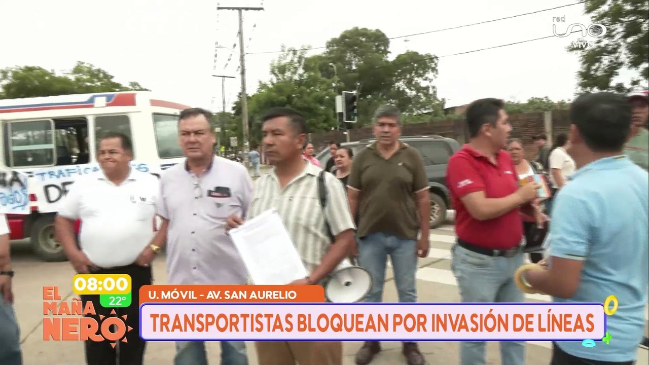 TRANSPORTISTAS BLOQUEAN POR INVASIÓN DE LÍNEAS