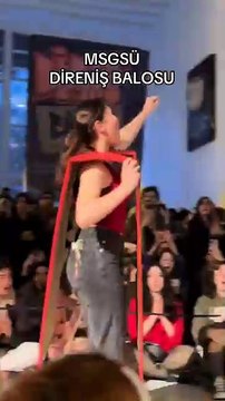 Mimar Sinan Üniversitesi öğrencilerinden 'Direniş Balosu'