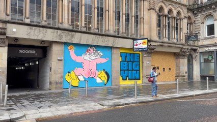 A new Billy Connolly mural has appeared in Glasgow City Centre