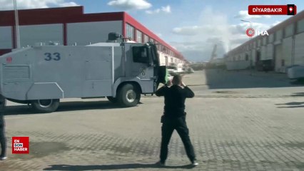 Diyarbakır’da kozmetik fabrikasında yangın