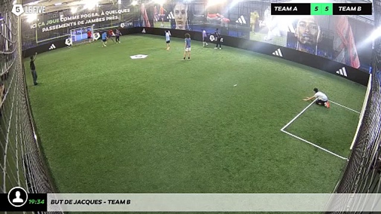 But de Jacques - Team B