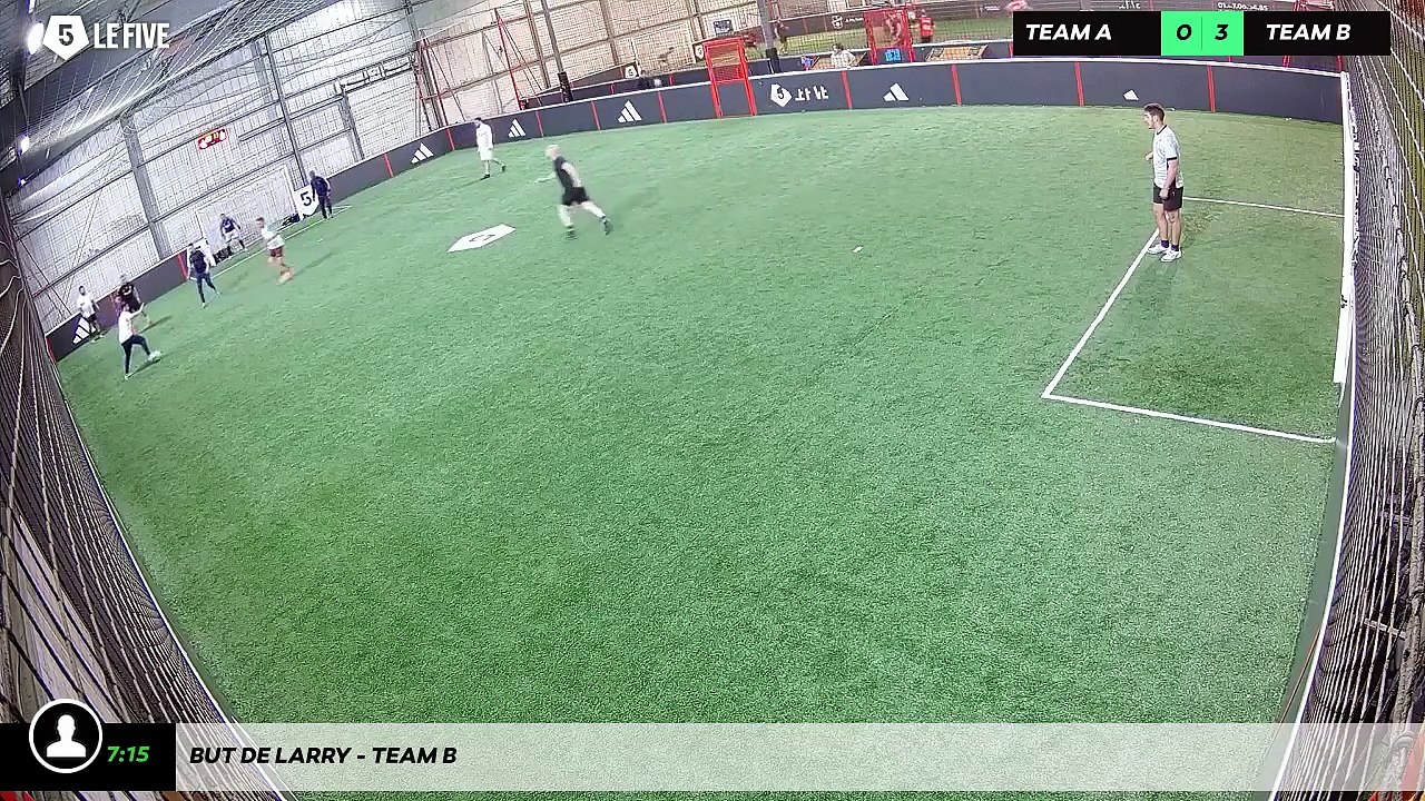 But de Larry - Team B