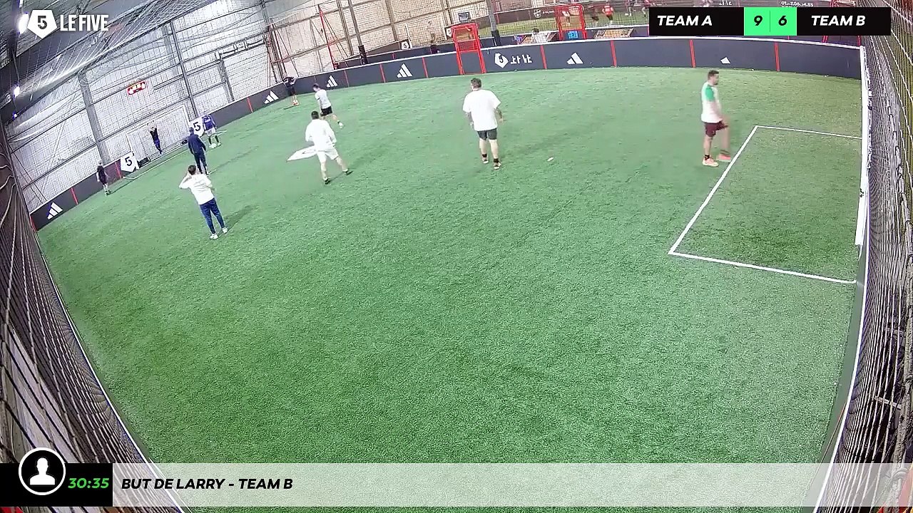 But de Larry - Team B