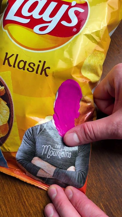 Squid Game CHIPS?! 🦑💖 I Got the IMPOSSIBLE Dalgona!