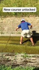 124. Putt it somewhere else 😂 #golf #funny #fail