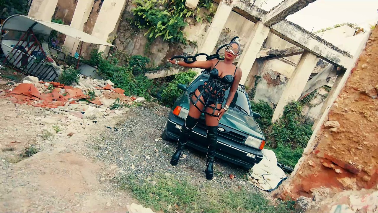 Dena Babe -Map Fon Bòt Sou Ou (Official Video)