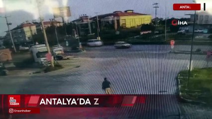 Manavgat'ta 3 araç kazaya karıştı