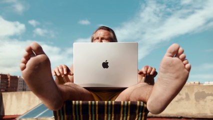 Mac Apple Low Glare Display: Bright Days, No Reflections 🌞