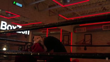 Carlos Belcast, dolorido tras un accidente con ElMariana en un entrenamiento