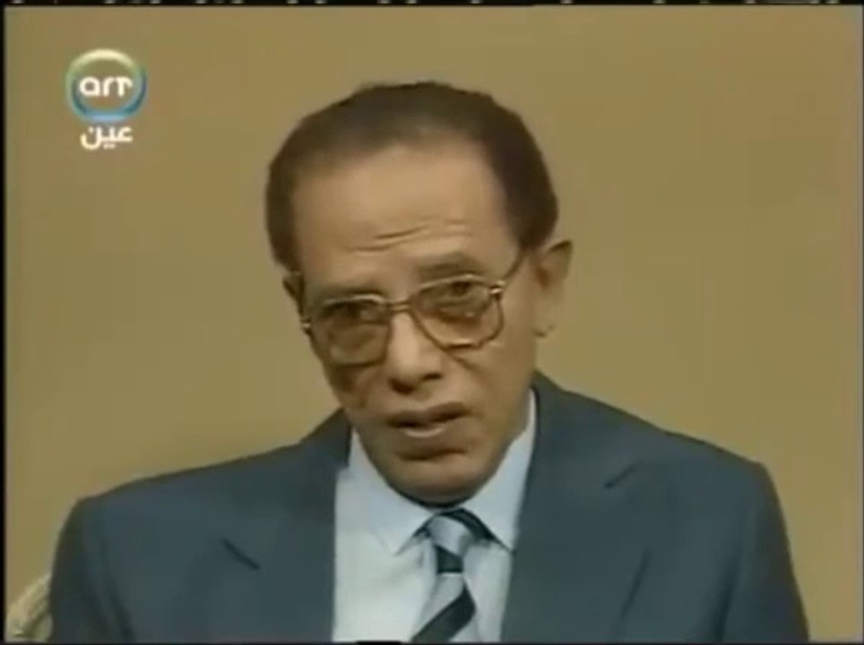 1 كيف رفعوا الحجاره للهرم وسذاجه تفسير كتب التعليم الصغار