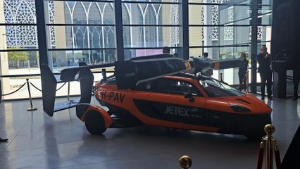 PAL-V unveiled its flying car in Sharjah
