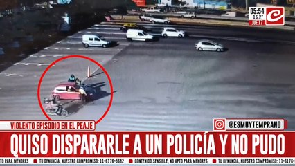 Locura en el peaje: lo pararon en un control, sacó un arma y le quiso disparar a los efectivos
