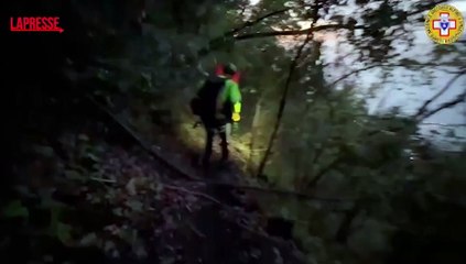 Monte Faito, il soccorso alpino nel bosco per recuperare la cabina precipitata