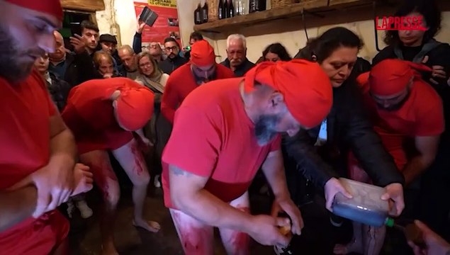 Pasqua, a Verbicaro si rinnova il rito di penitenza dei Battenti