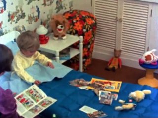 The Adventures of Rupert Bear (1970) S04E15 - Rupert and the Fancy Dress Party