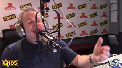 MJTV: Roxanne Came In On Her Day Off