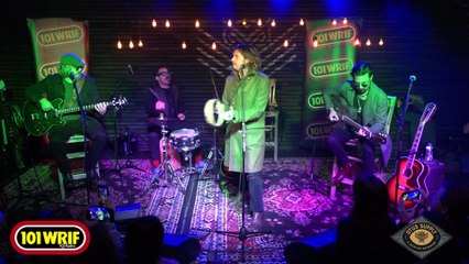 Riff Sessions: Rival Sons "Keep On Swinging"