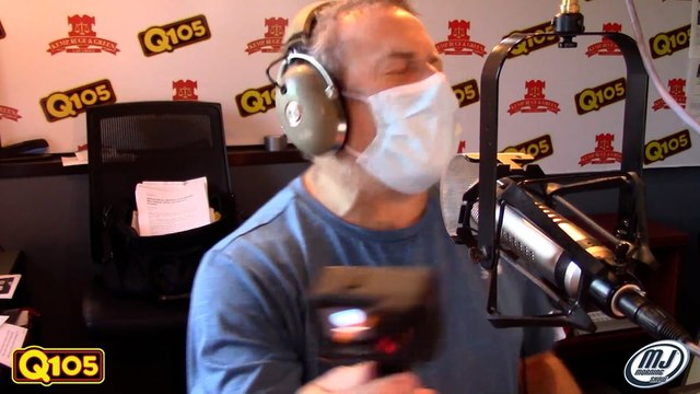 MJTV: Fester Found a Camera at the RV Show