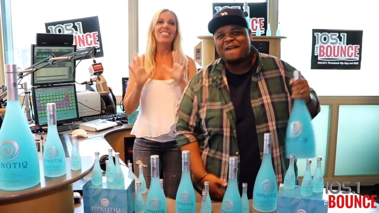 Gello & Joanna Hpnotiq