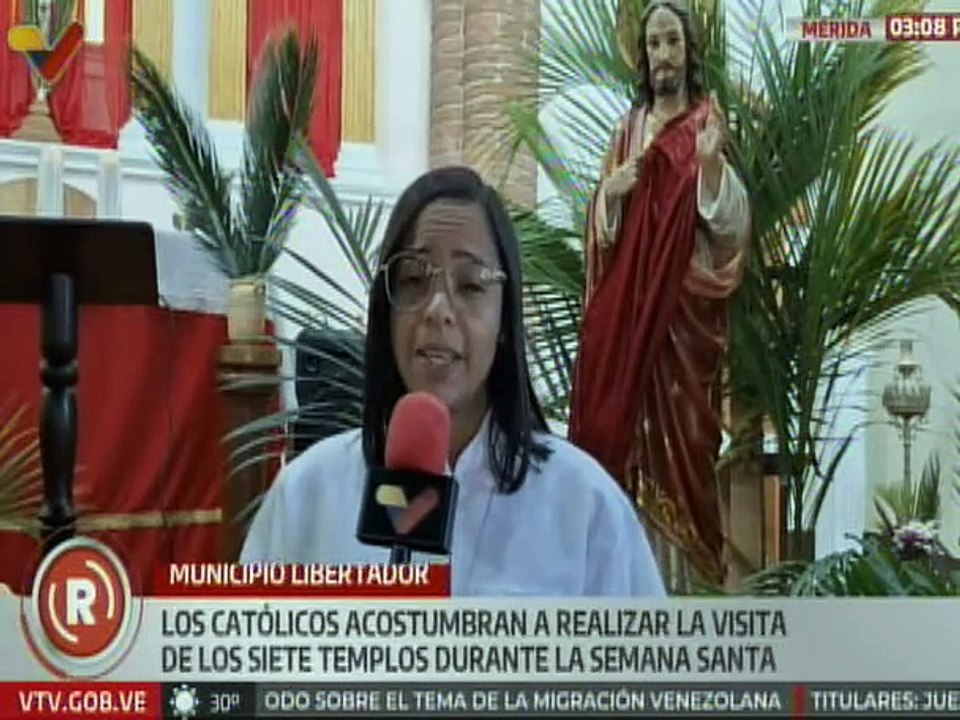 Feligreses del estado Mérida visitan los 7 templos para venerar a Jesús con cánticos y oraciones