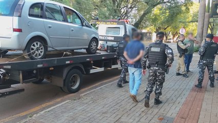 Trio é detido no Riviera com carro carregado com cigarros