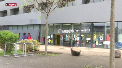 Université de Lyon-2 : un professeur menacé, sa présidente le lâche