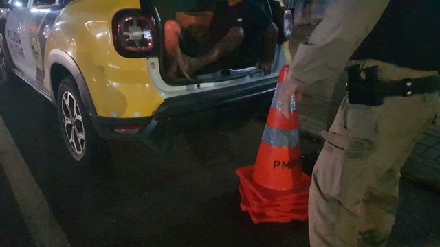 Homem é preso por embriaguez após acidente envolvendo quatro carros em Cascavel