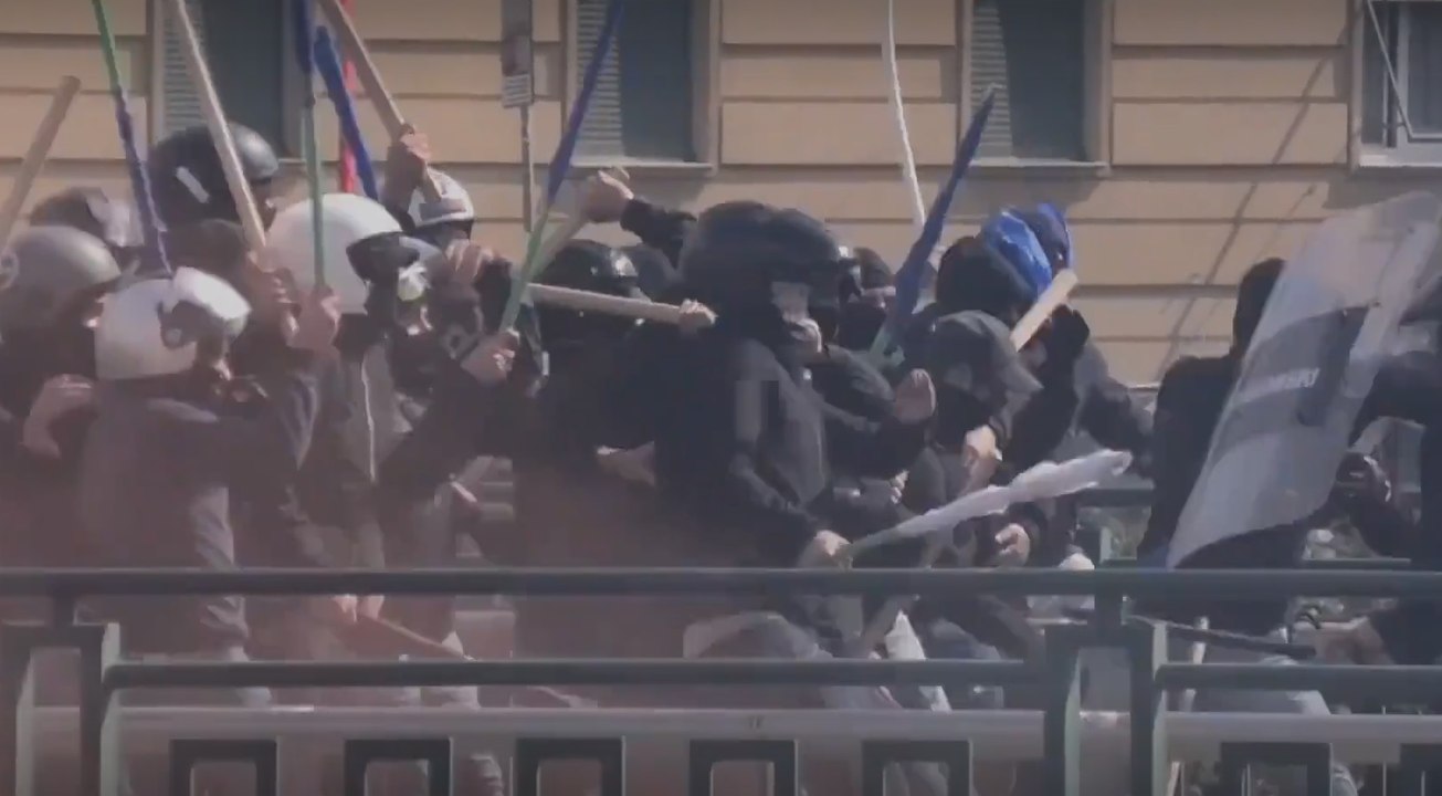 Calcio, scontri derby Genoa-Samp: chiuse indagini per 29 ultras (17.04.25)