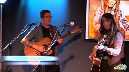 Lainey Wilson - Dirty Looks